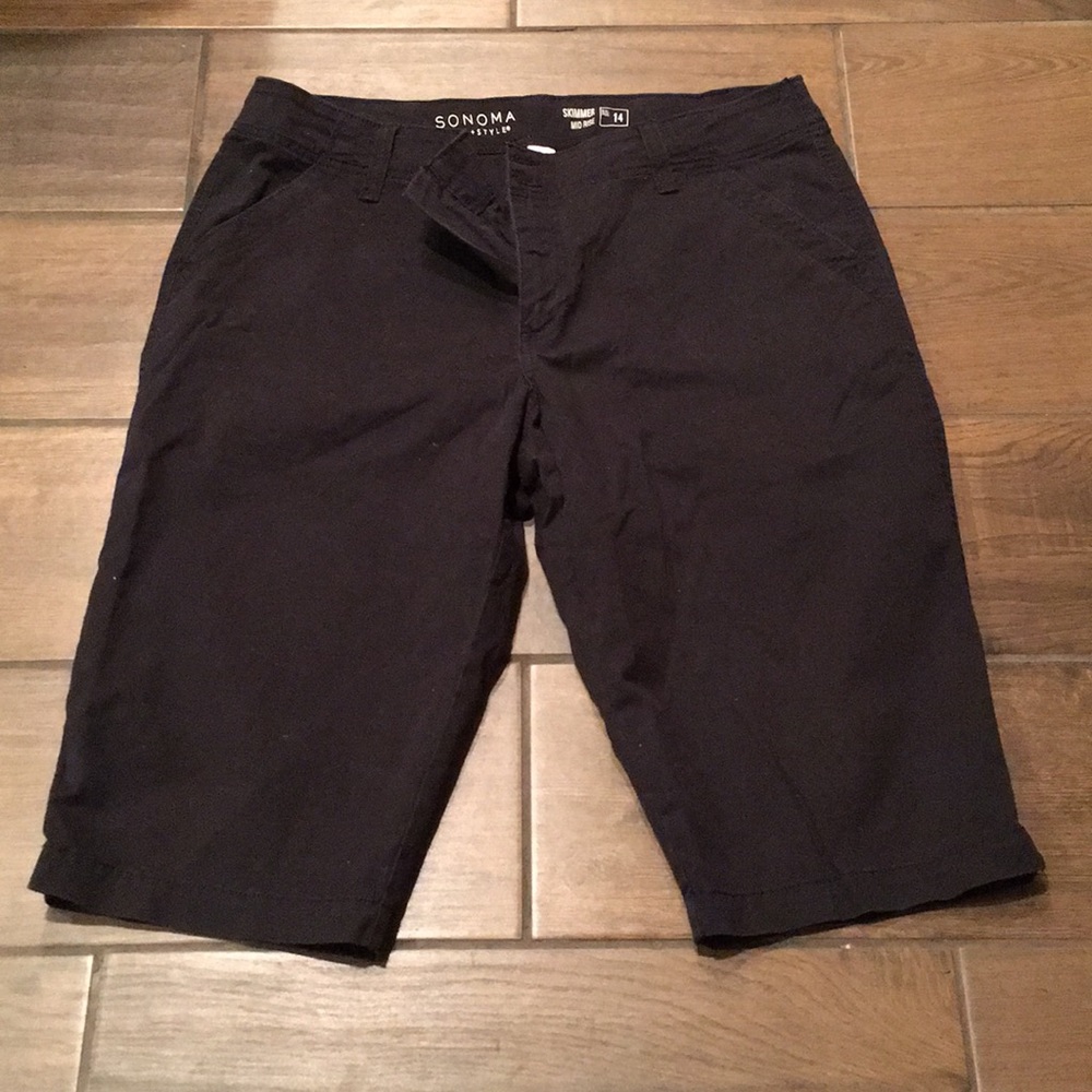 Long ladies shorts size 14 black by Sonoma